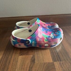 Women's Size 6 Tye Dye Crocs